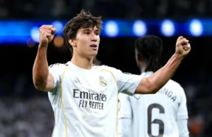 El Real Madrid gana sin brillo al Oviedo en una noche marcada por los pitos
